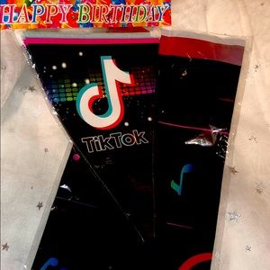 Tik Tok party decorations